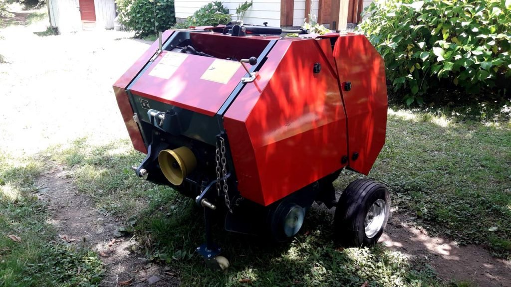Enfardadora de Bolos Pequeños para Tractor