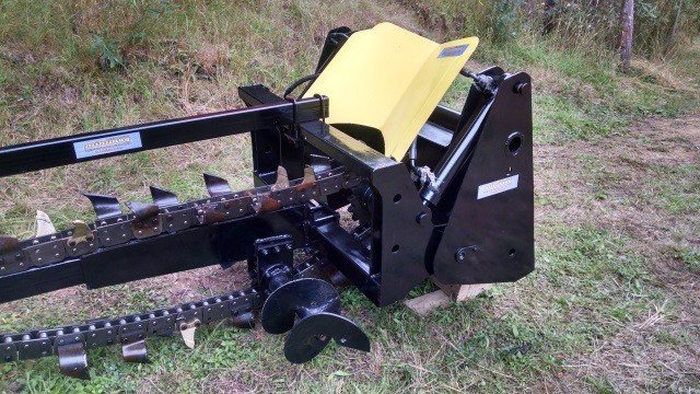 Zanjadora para Tractor